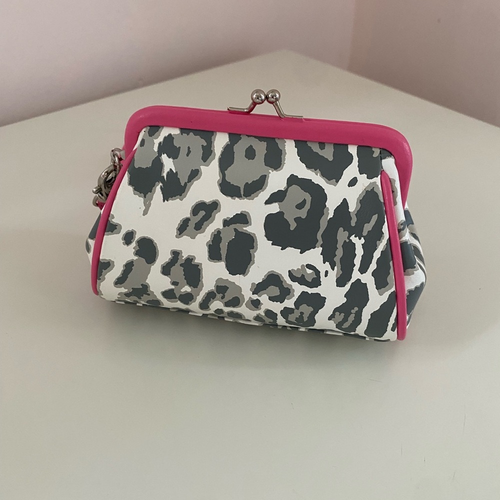 Like New Leopard coin purse